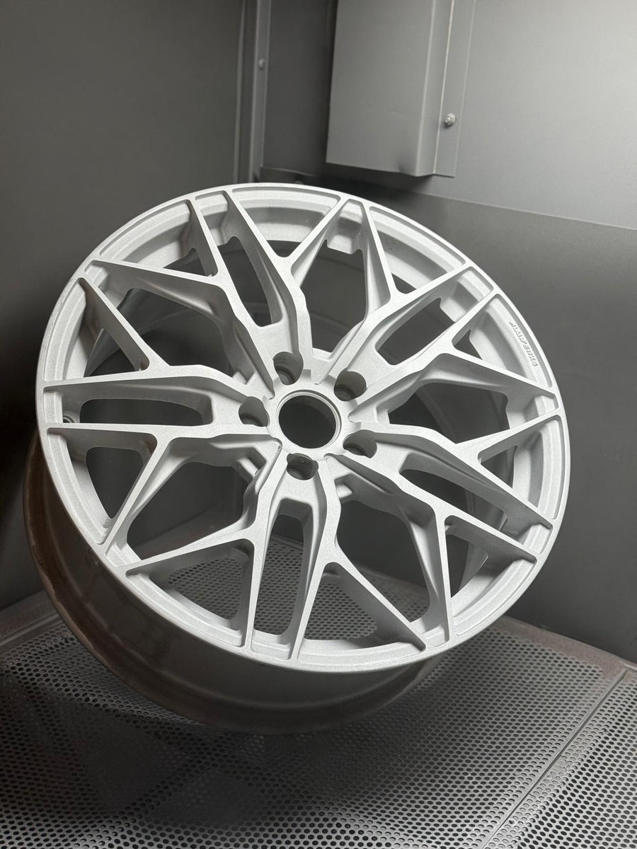 Alloy wheel refurbishment - Gloss black wheel refurbishment - Wickford