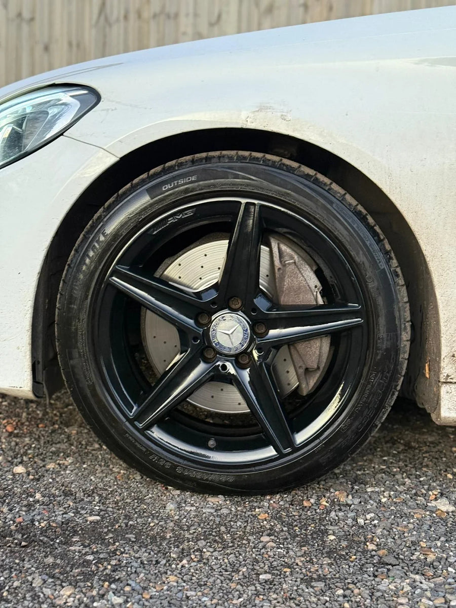 Alloy wheel refurbishment - Gloss black wheel refurbishment - Wickford